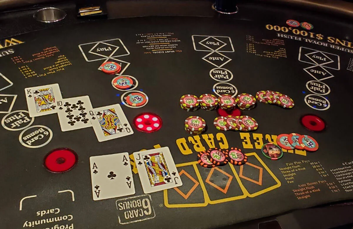 What does the nuts mean in poker